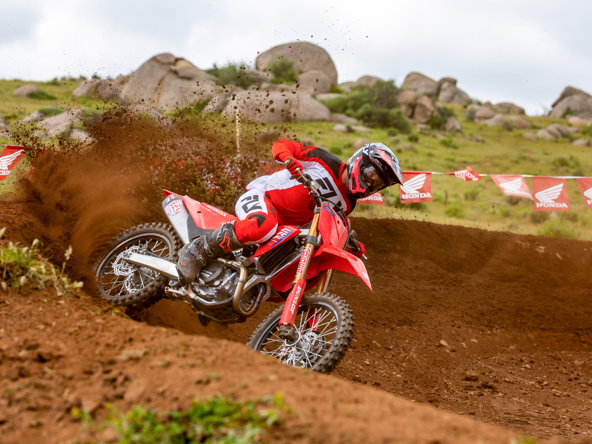 Get Ready to Rip! Test Ride the New 2025/2026 Honda CRF250R & CRF450R at Mildenhall!