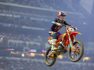 VIALLE RECLAIMS 250SX EAST RED PLATE, SEXTON EARNS PODIUM IN INDIANAPOLIS