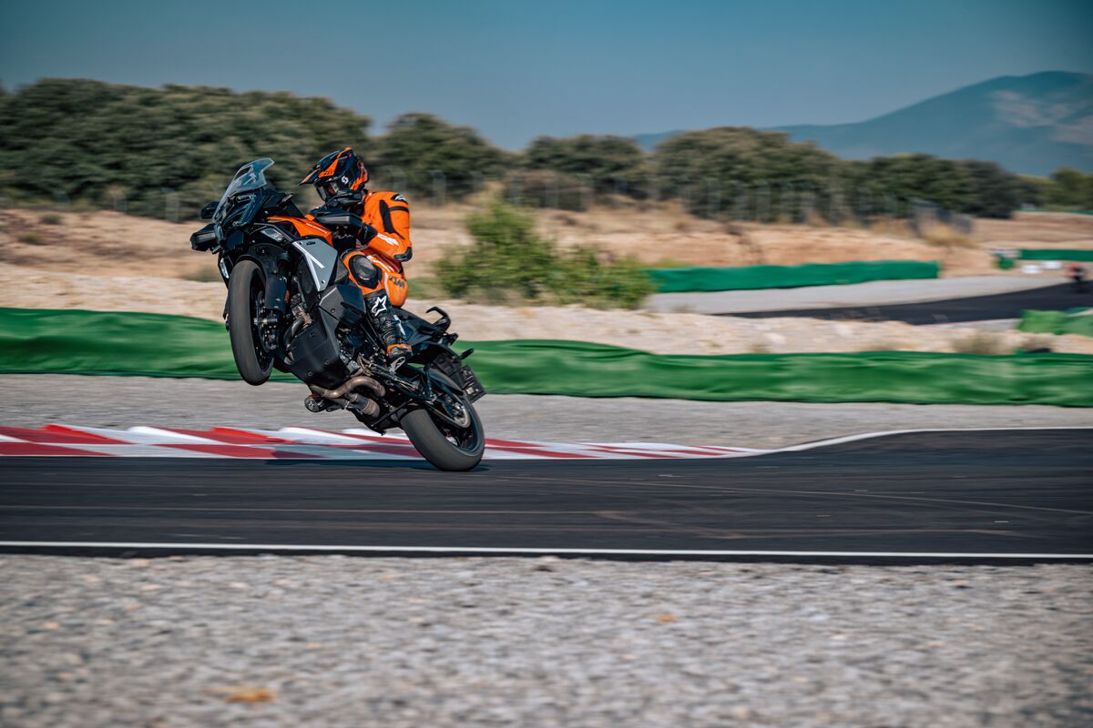 KTM Travel