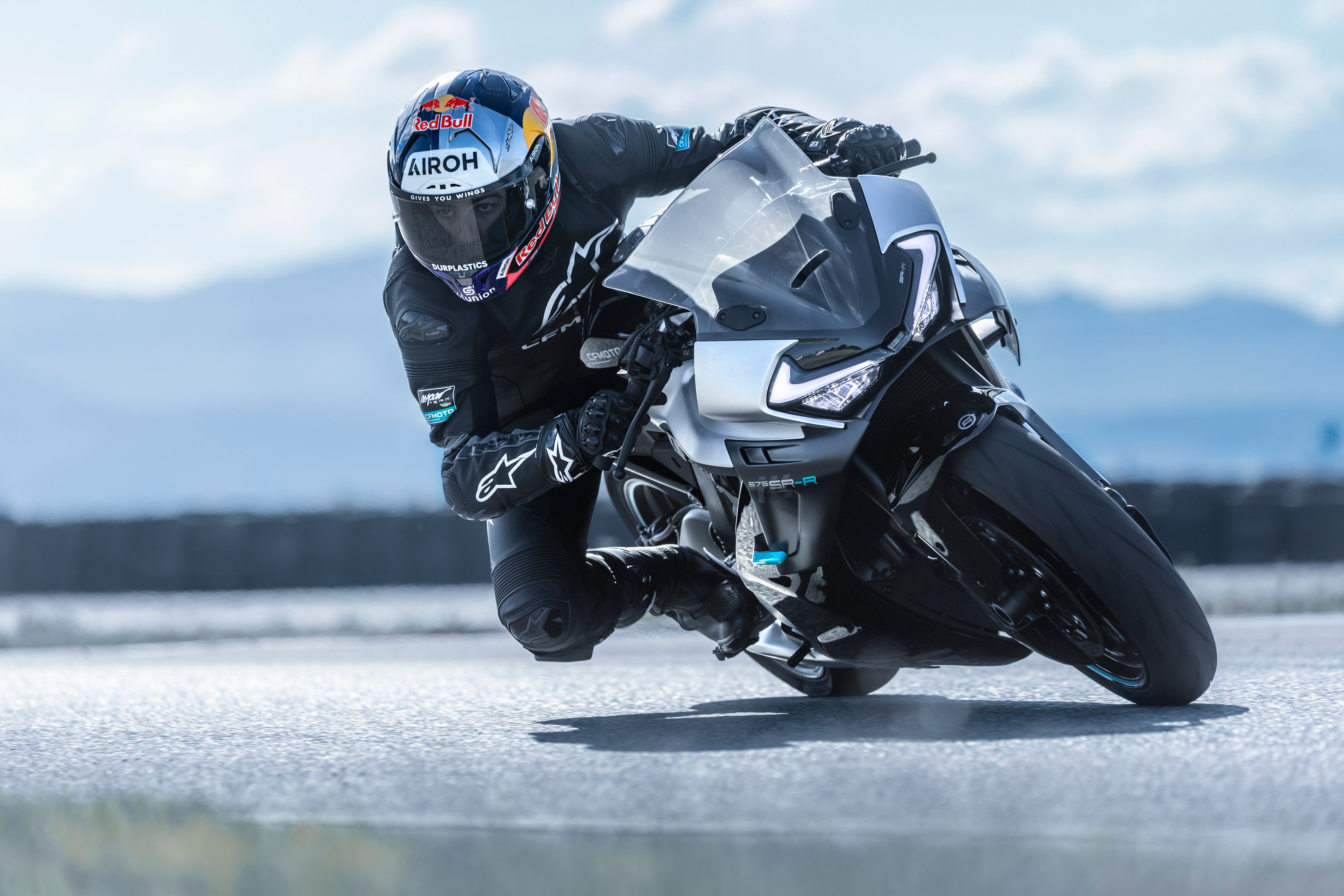 CFMOTO 675SR-R Offer