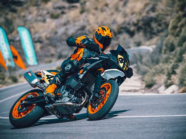 KTM 890 SMT Offer