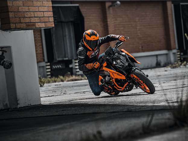 KTM 390 Duke Offer