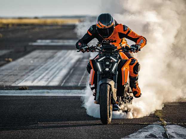 KTM 1390 Super Duke R EVO Offer