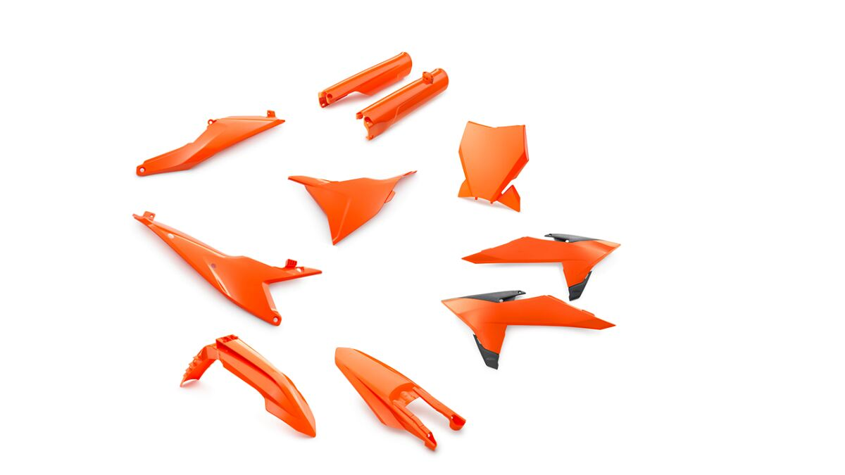 PLASTIC PARTS KIT