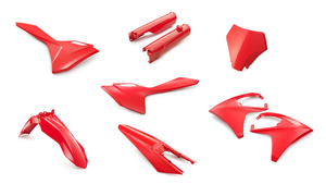 PLASTIC PARTS KIT RED