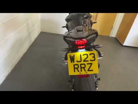 6873-triumph-street-triple-rs