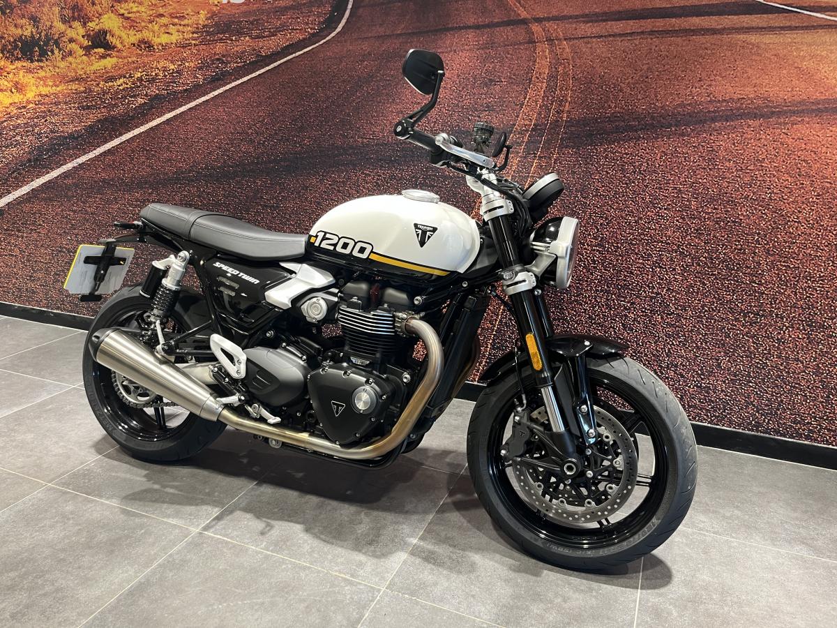Triumph Speed Twin 1200