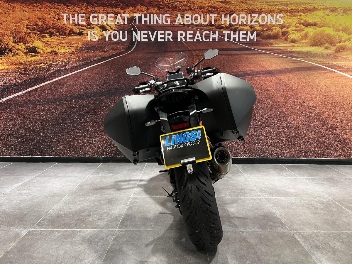 KTM 1290 Super Duke GT