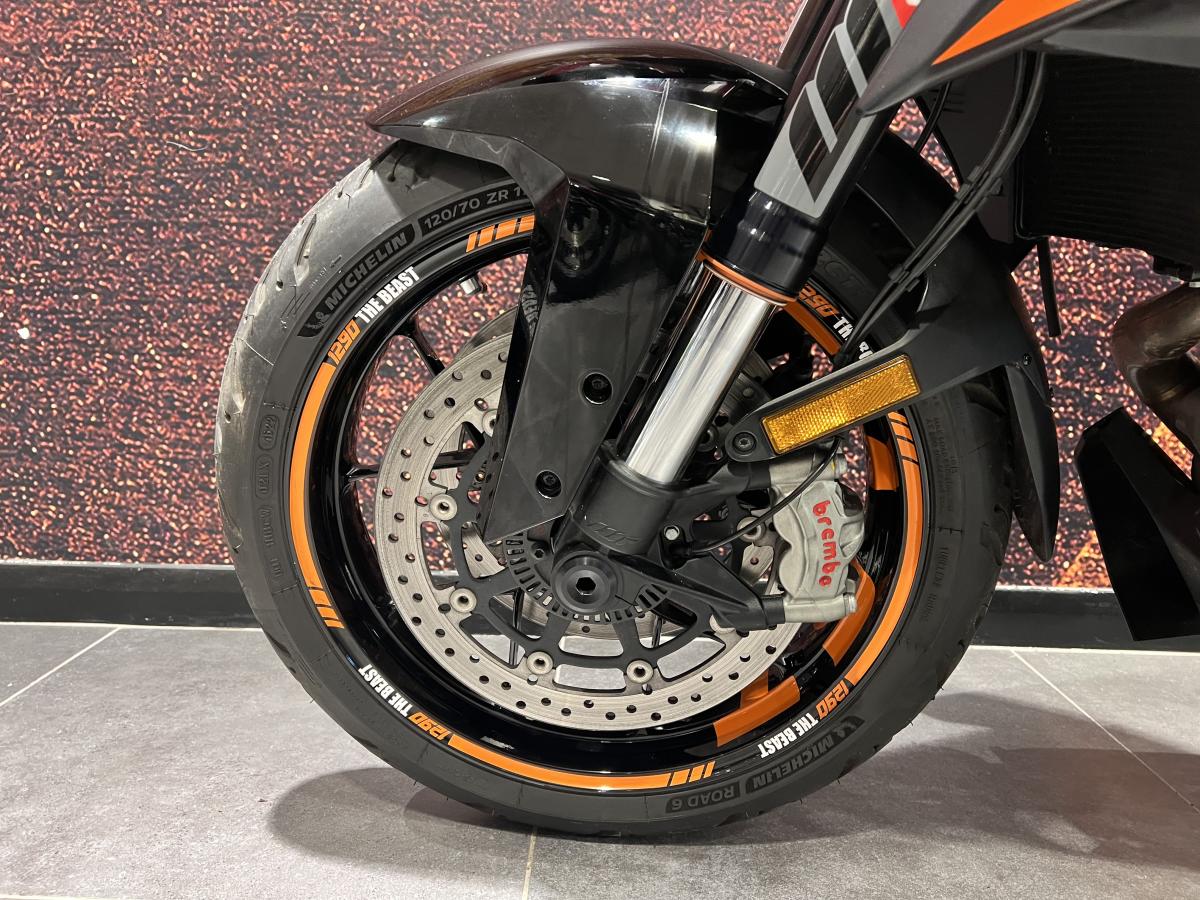 KTM 1290 Super Duke GT