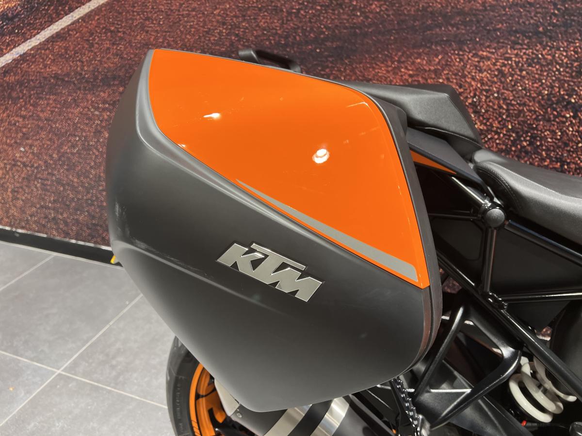 KTM 1290 Super Duke GT