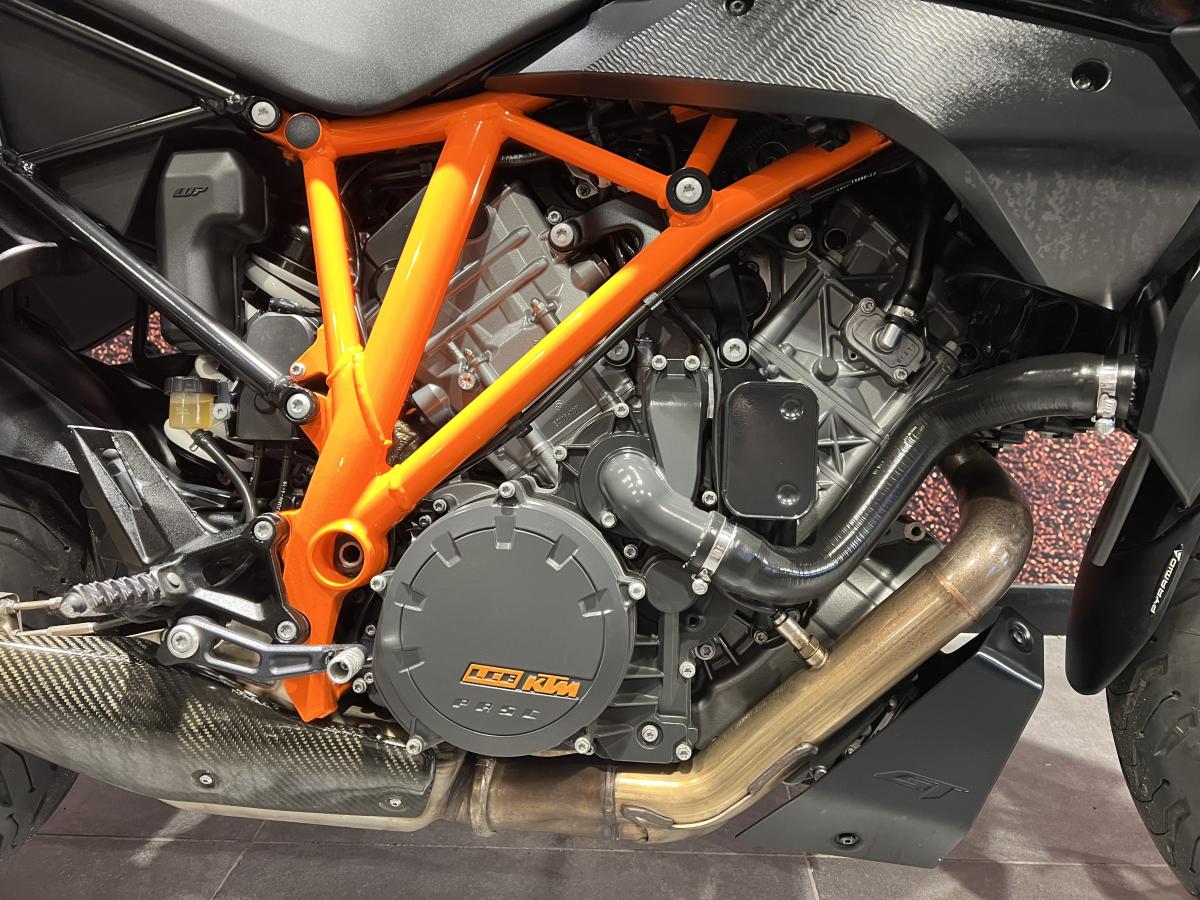 KTM 1290 Super Duke GT