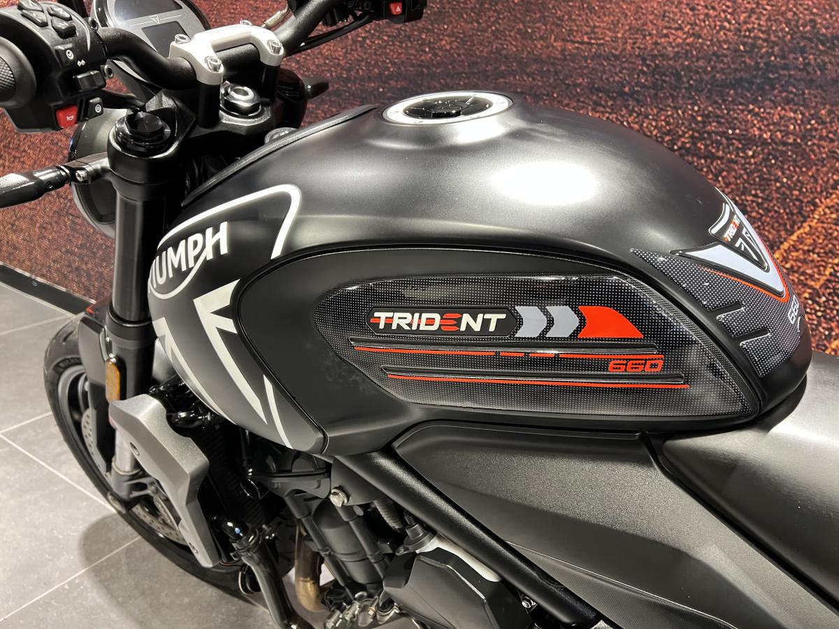 Triumph Trident 660