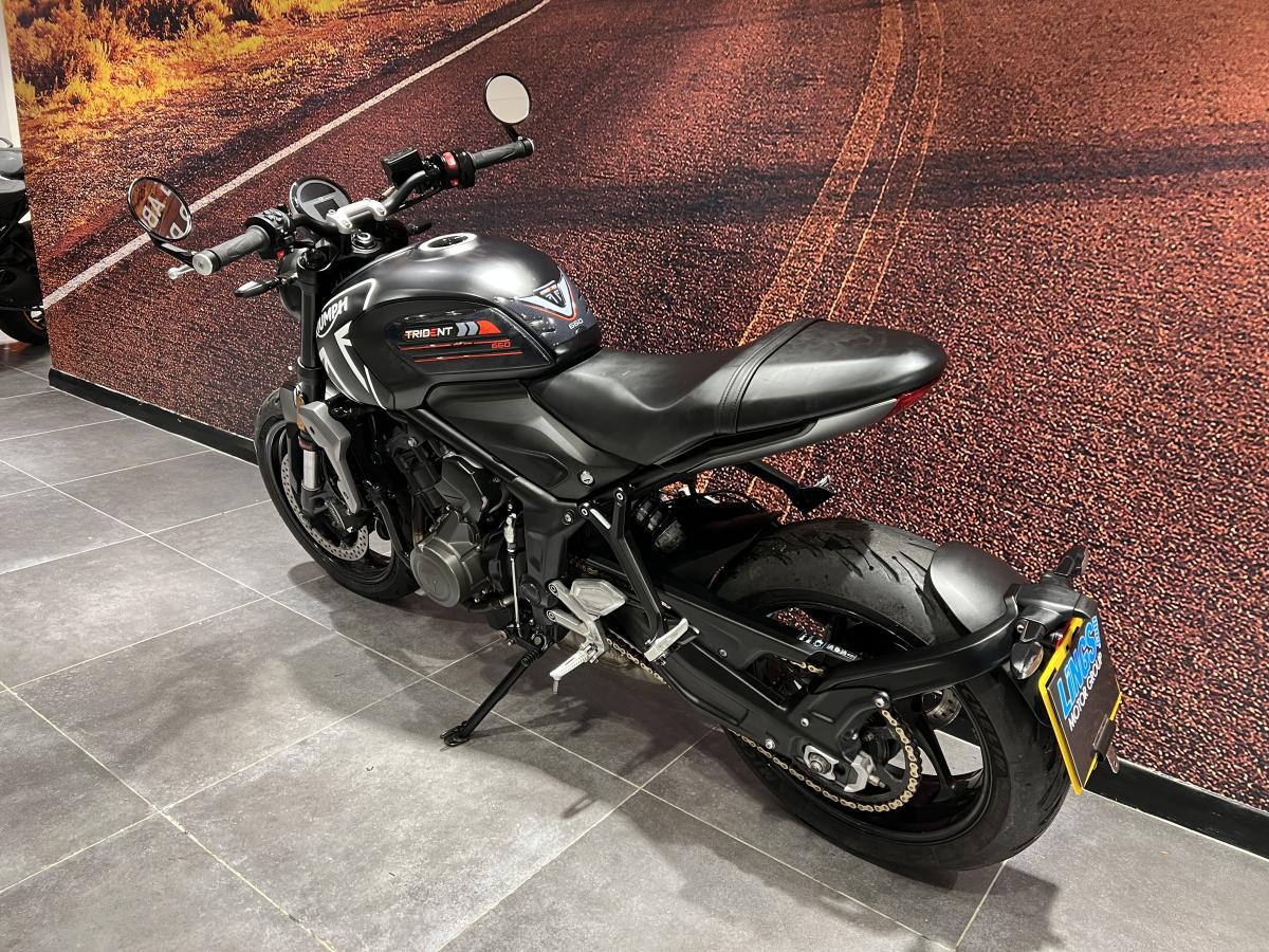Triumph Trident 660