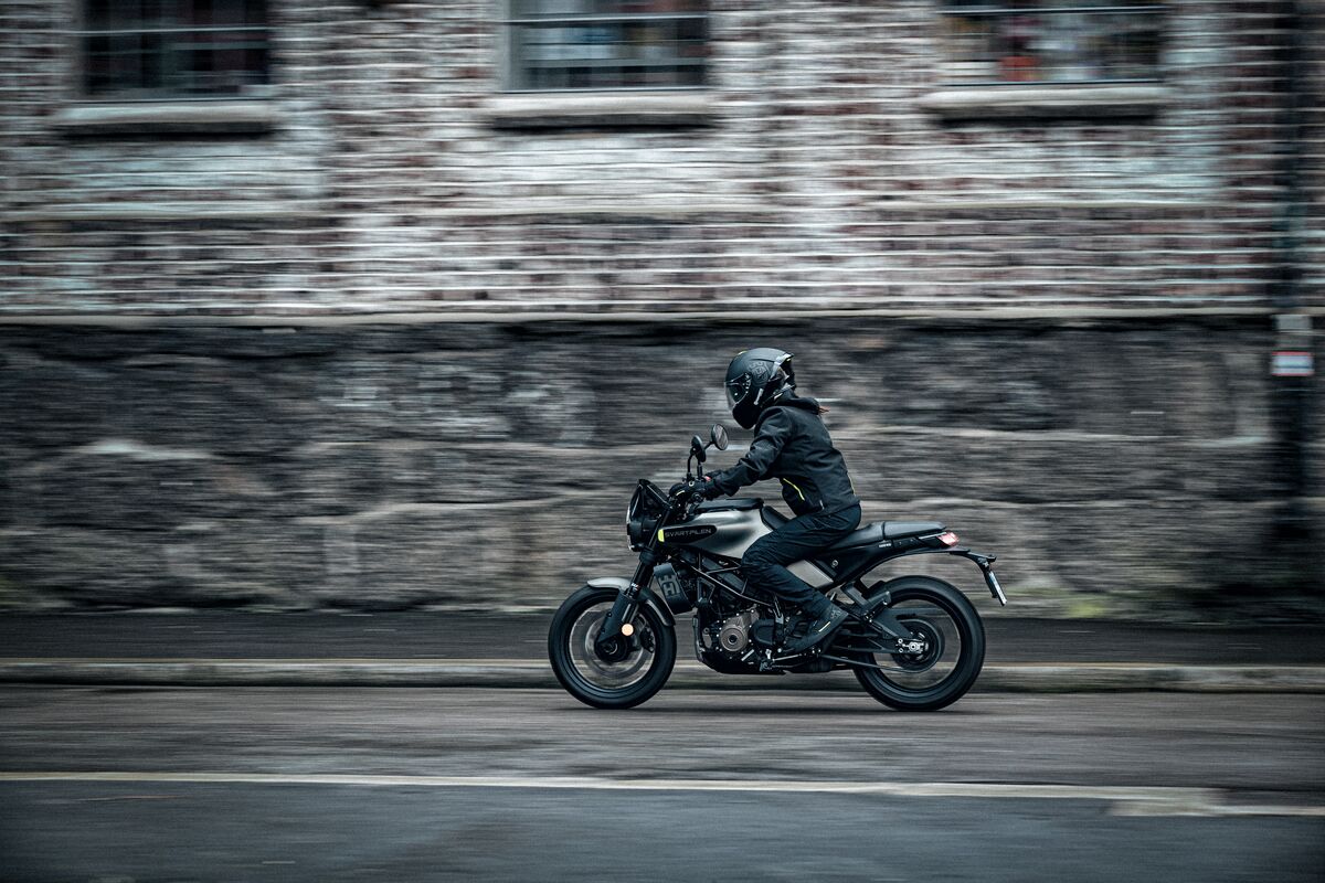 Husqvarna Svartpilen 125 2024 Offer