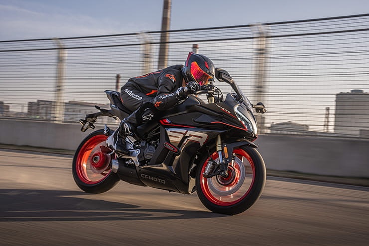 CFMOTO 450 SR-S 2024 Offer