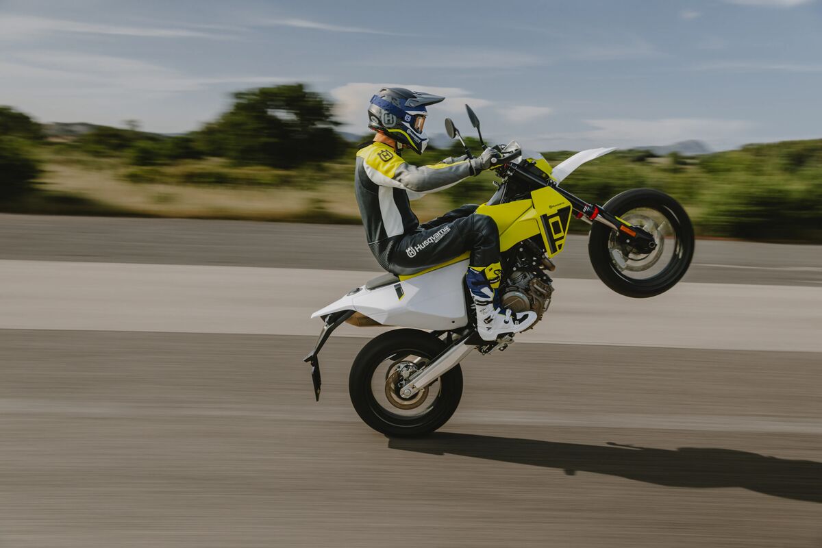 Husqvarna 701 Supermoto Offer