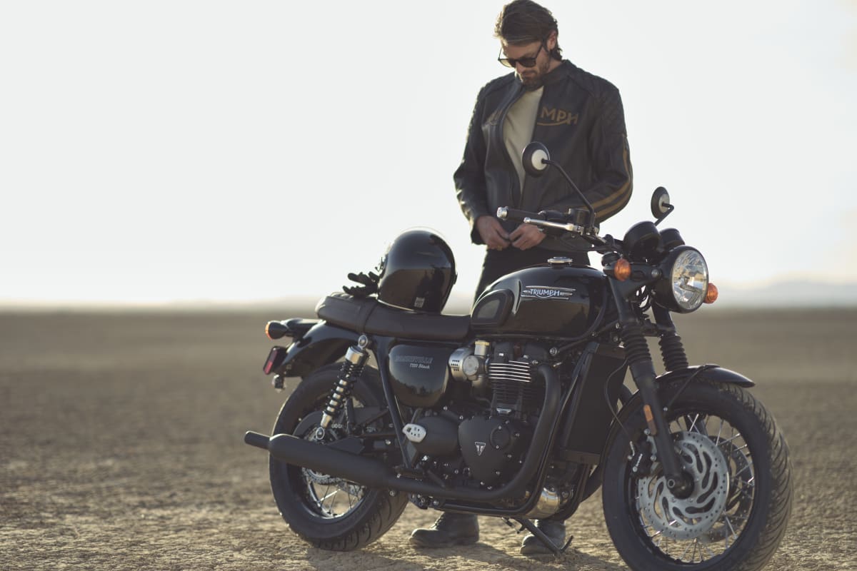 Triumph Bonneville T120 Black Offer