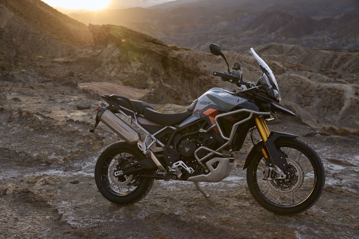 Triumph Tiger 900 Desert Edition Offer