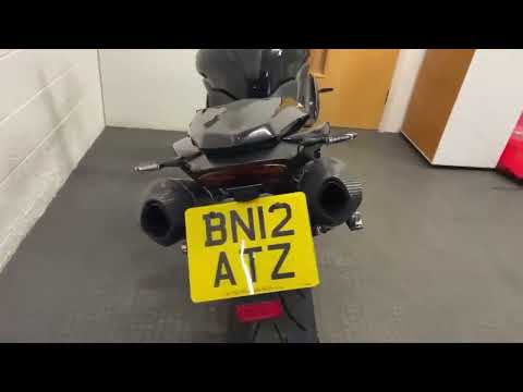 6893-triumph-speed-triple-1050