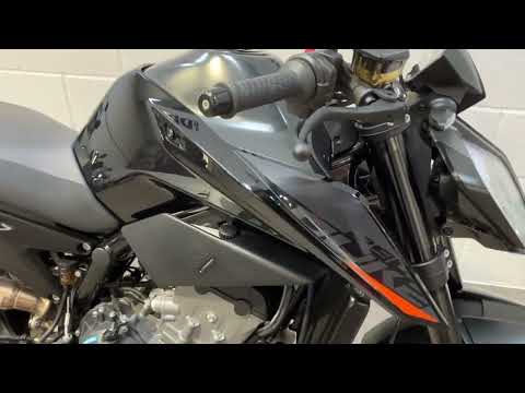 6719-ktm-890-duke
