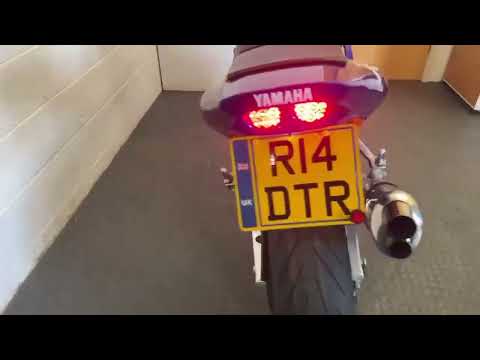 5583-yamaha-yamaha-yzf-r1