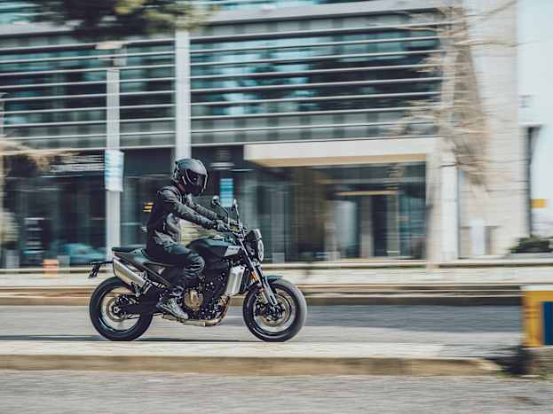 Husqvarna Svartpilen 801 Offer