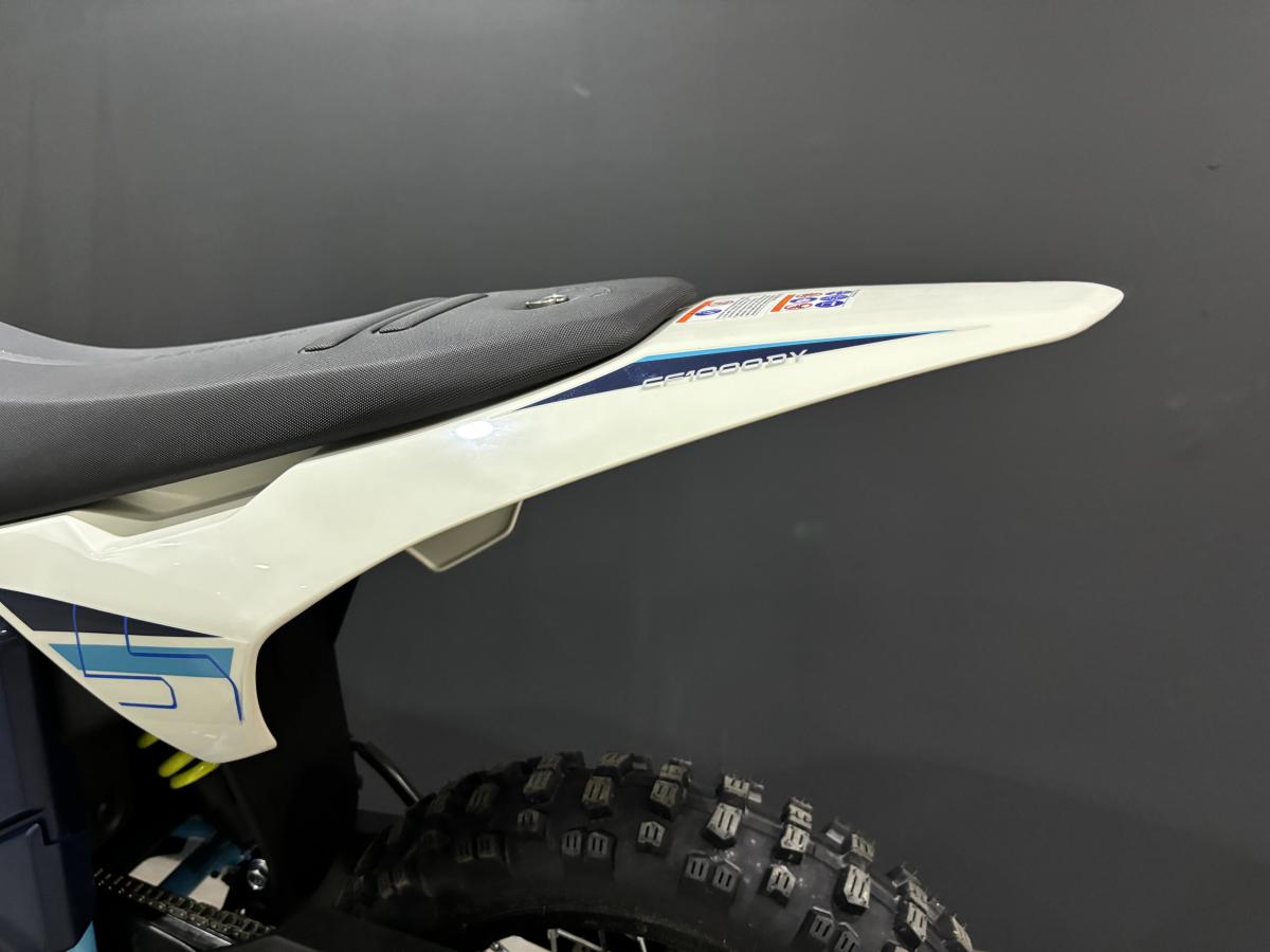 NH4998