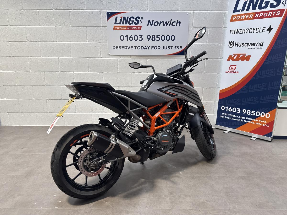 Used KTM 125 DUKE for Sale | Lings Powersports Norwich Used KTM 125 DUKE for Sale | Lings Powersports Norwich