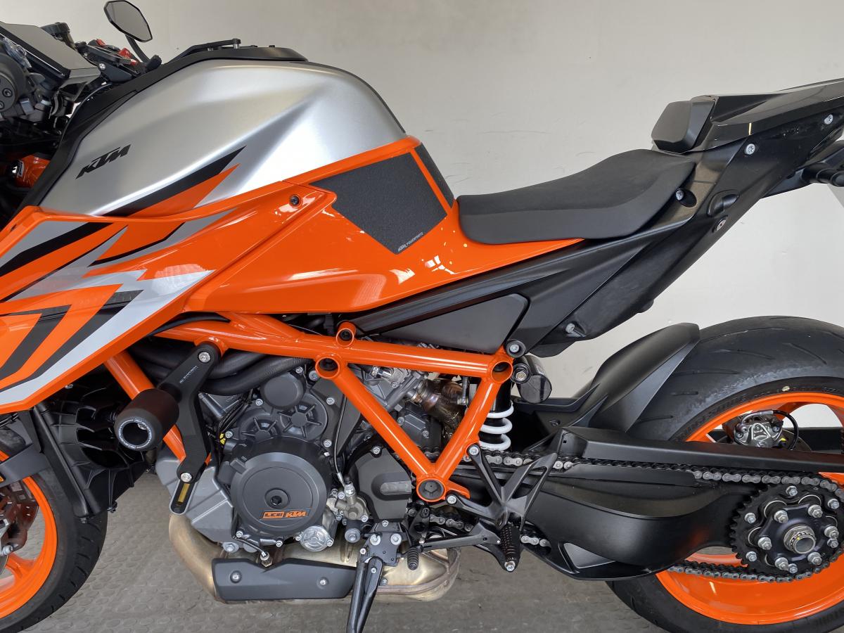 Used KTM 1290 SUPER DUKE R for Sale | Lings Suffolk Triumph
