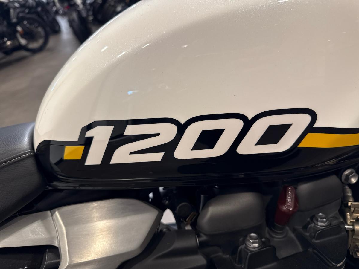 4250
