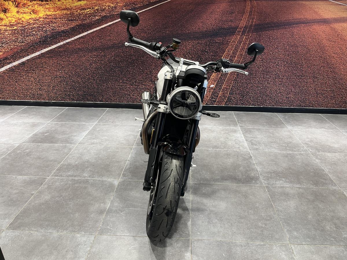 Triumph Speed Twin 1200