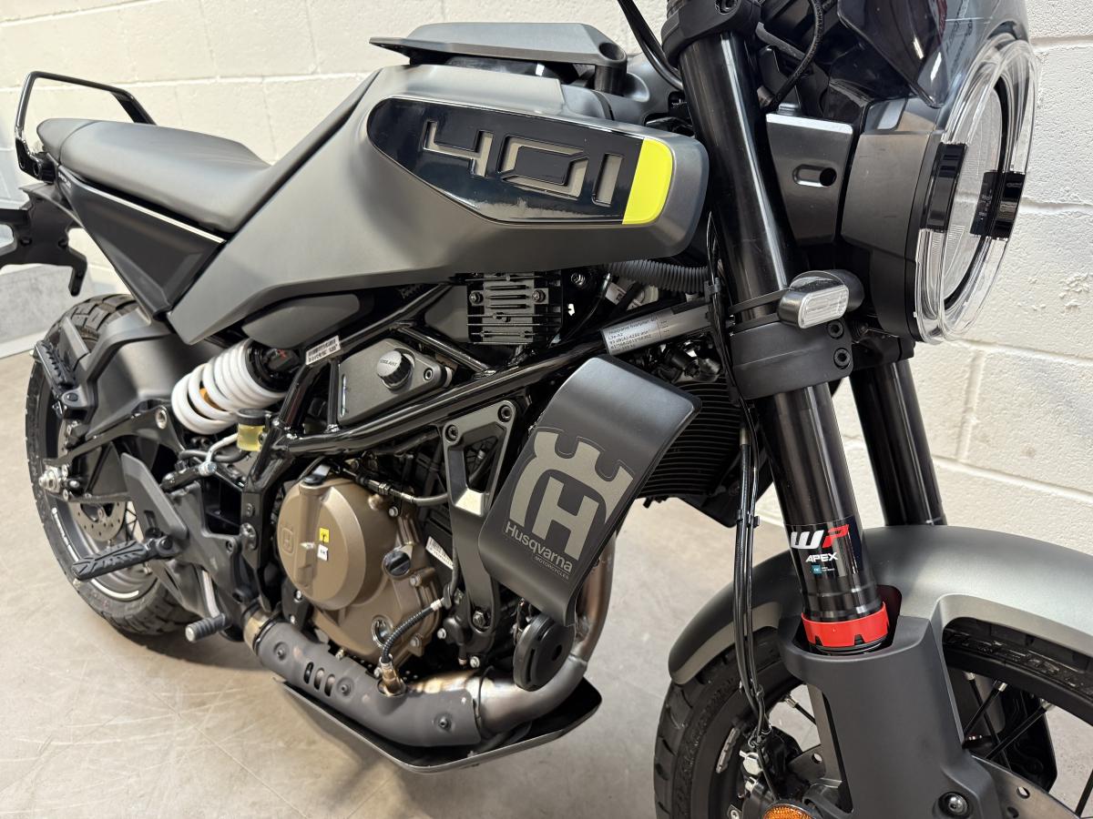 New Husqvarna Svartpilen 401 2024 for Sale | Lings Powersports Norwich