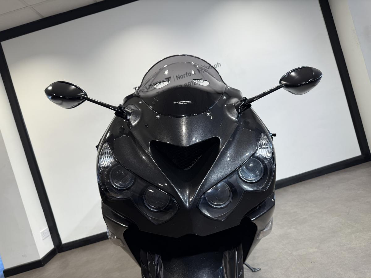 Used Kawasaki ZZR1400 for Sale | Lings Norfolk Triumph