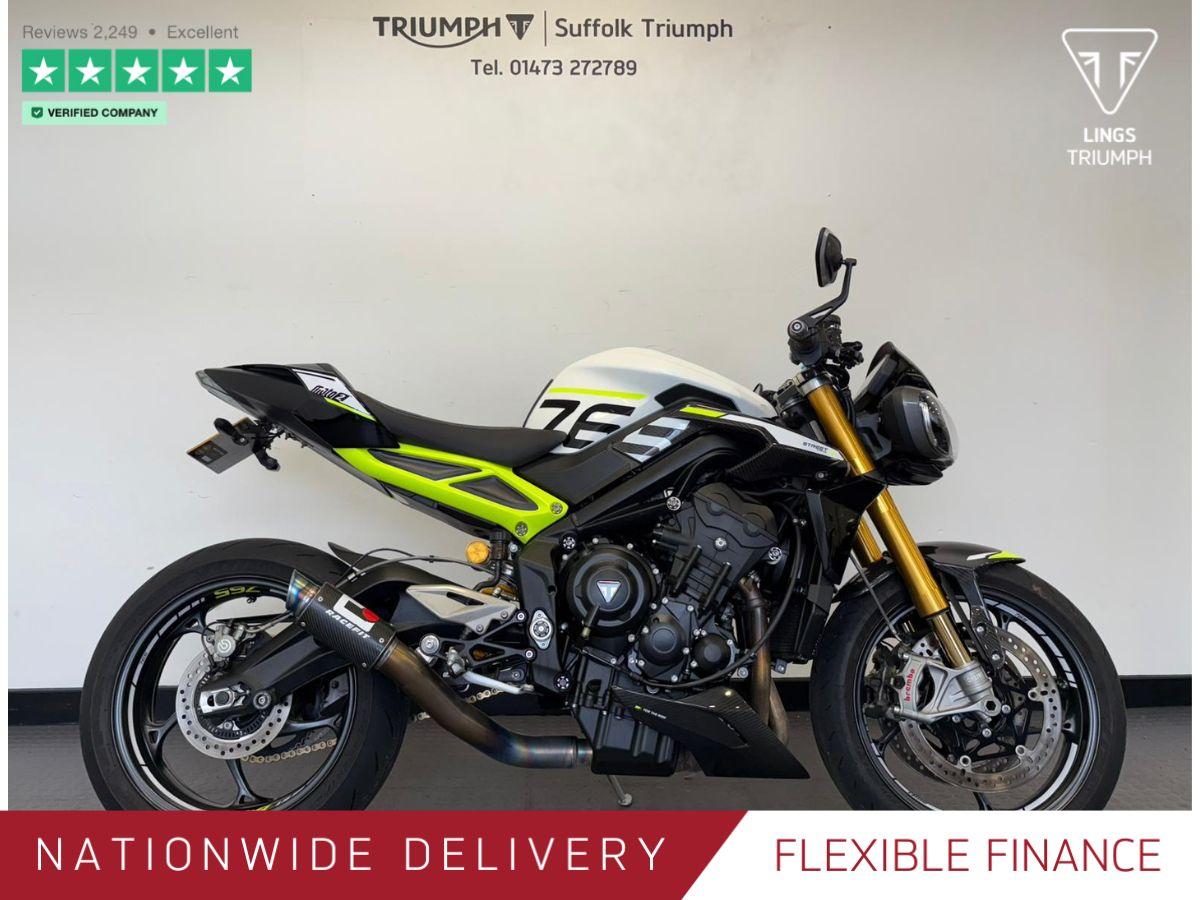 Triumph 765 Triumph Moto Road Bike Moto2 765cc Triumph Daytona