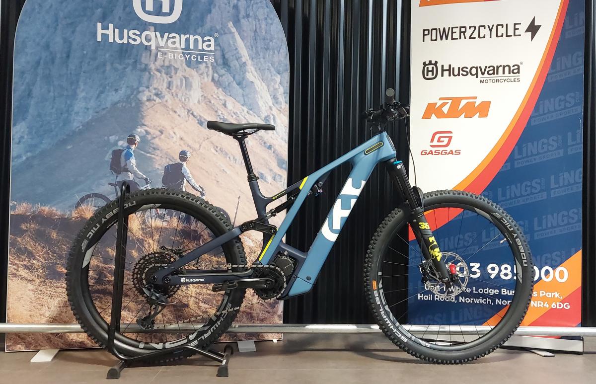 New Husqvarna E-Bicycle Mountain Cross MC5 L for Sale