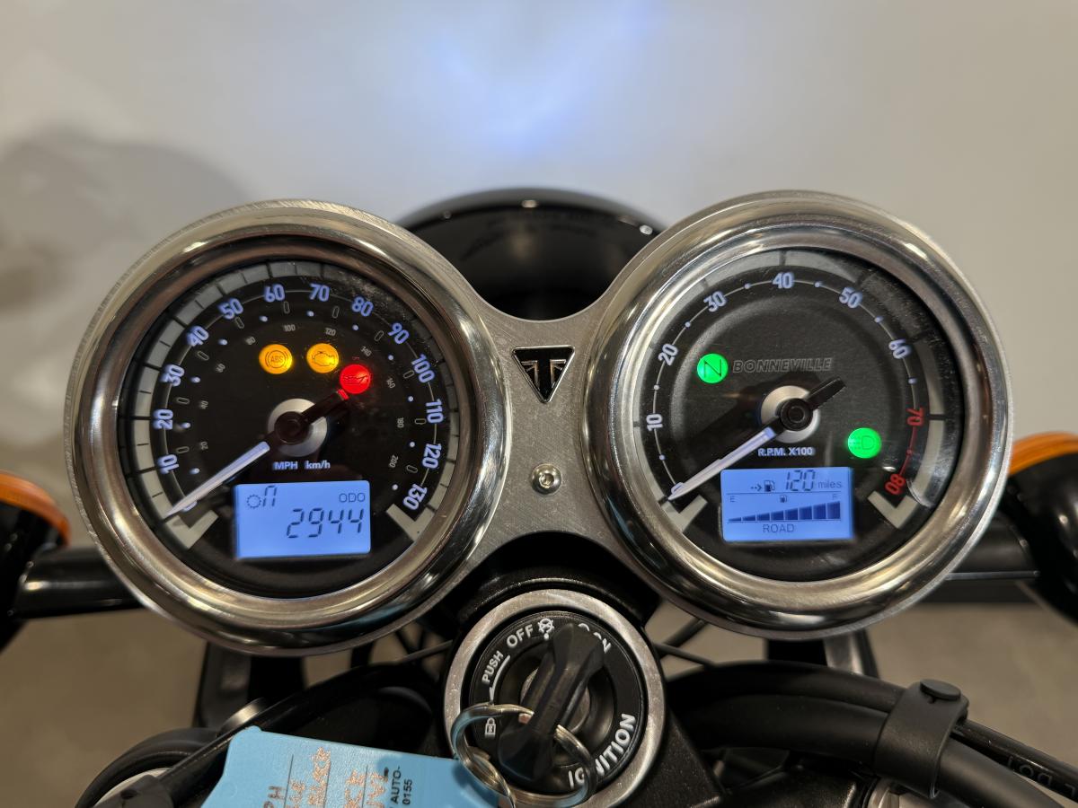 6813