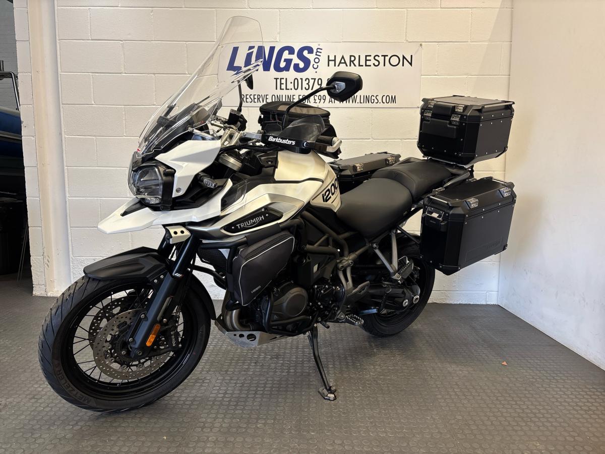 7727
