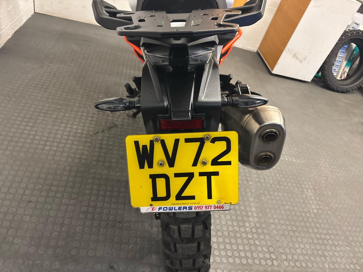 8004