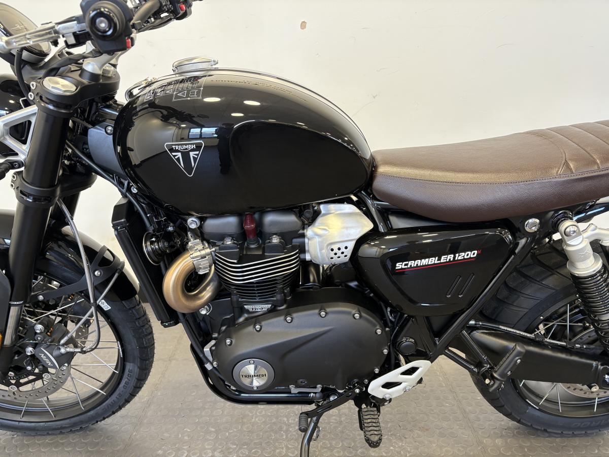 8408