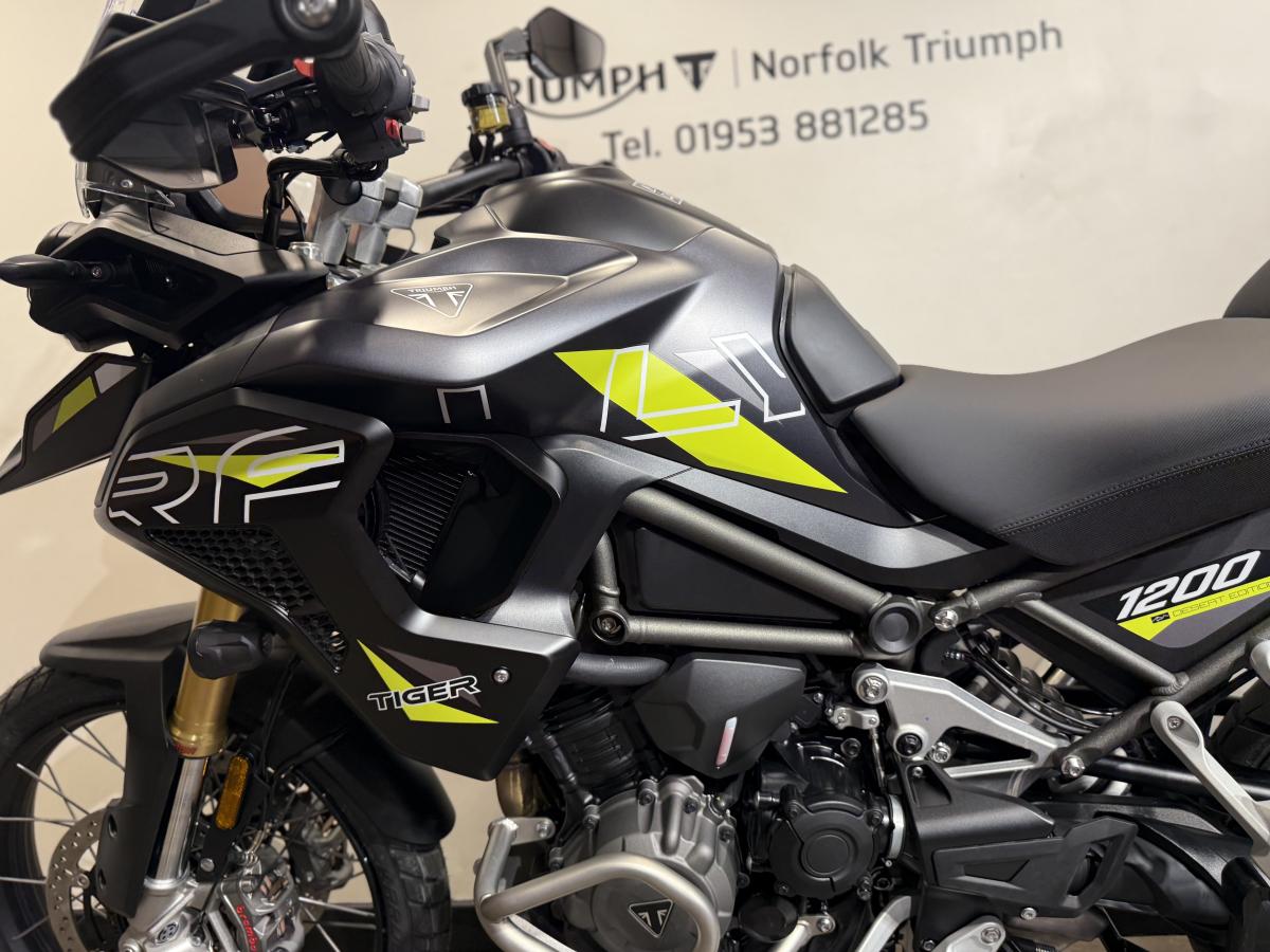 8580