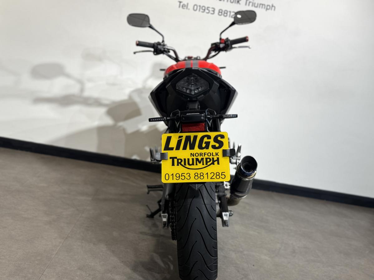 8830