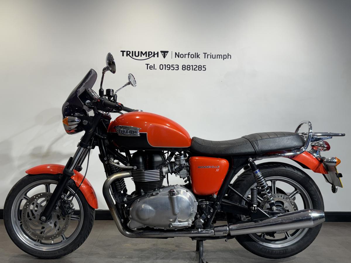 Used Triumph Bonneville 865 for Sale | Lings Norfolk Triumph