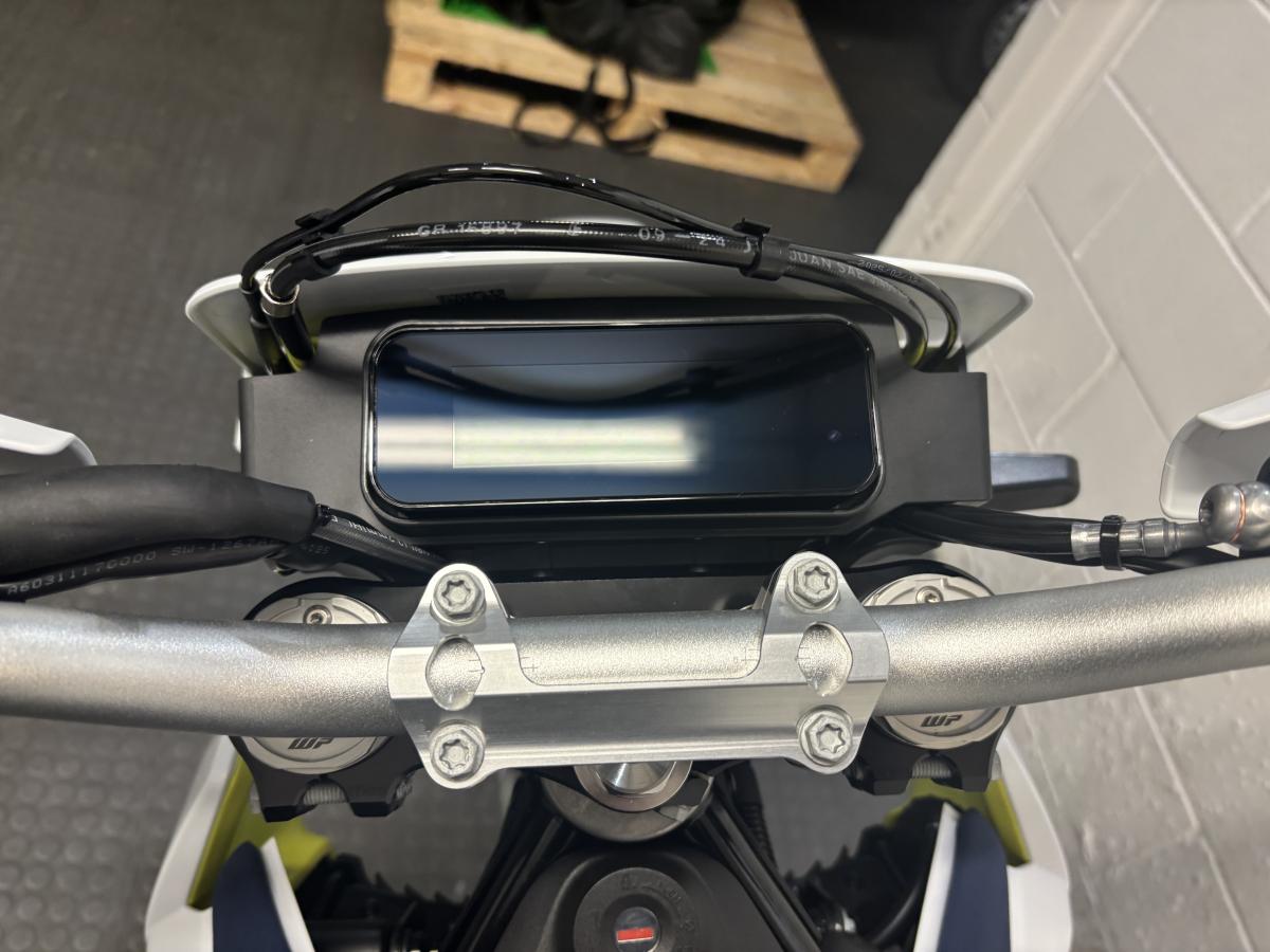10644