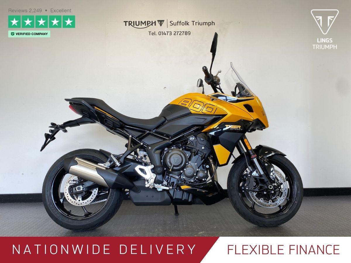 11096