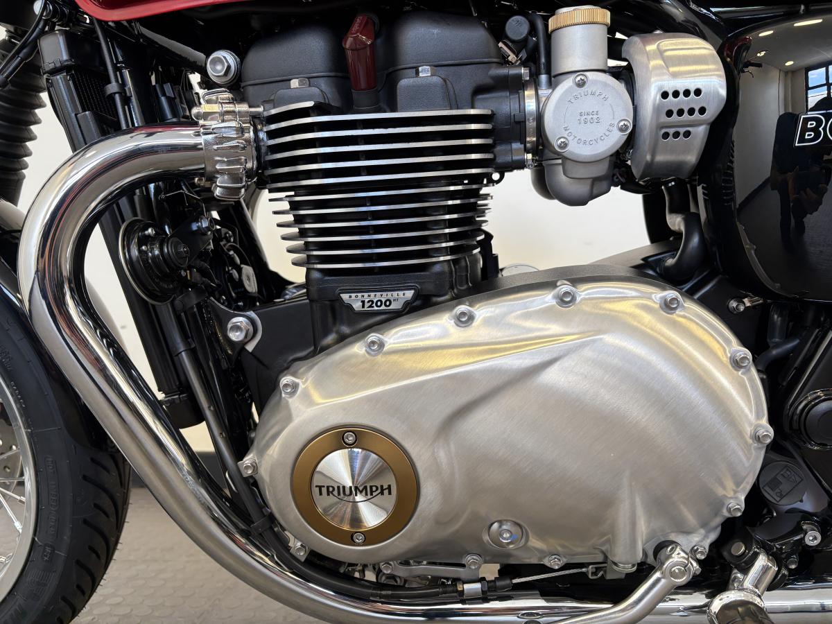 11320