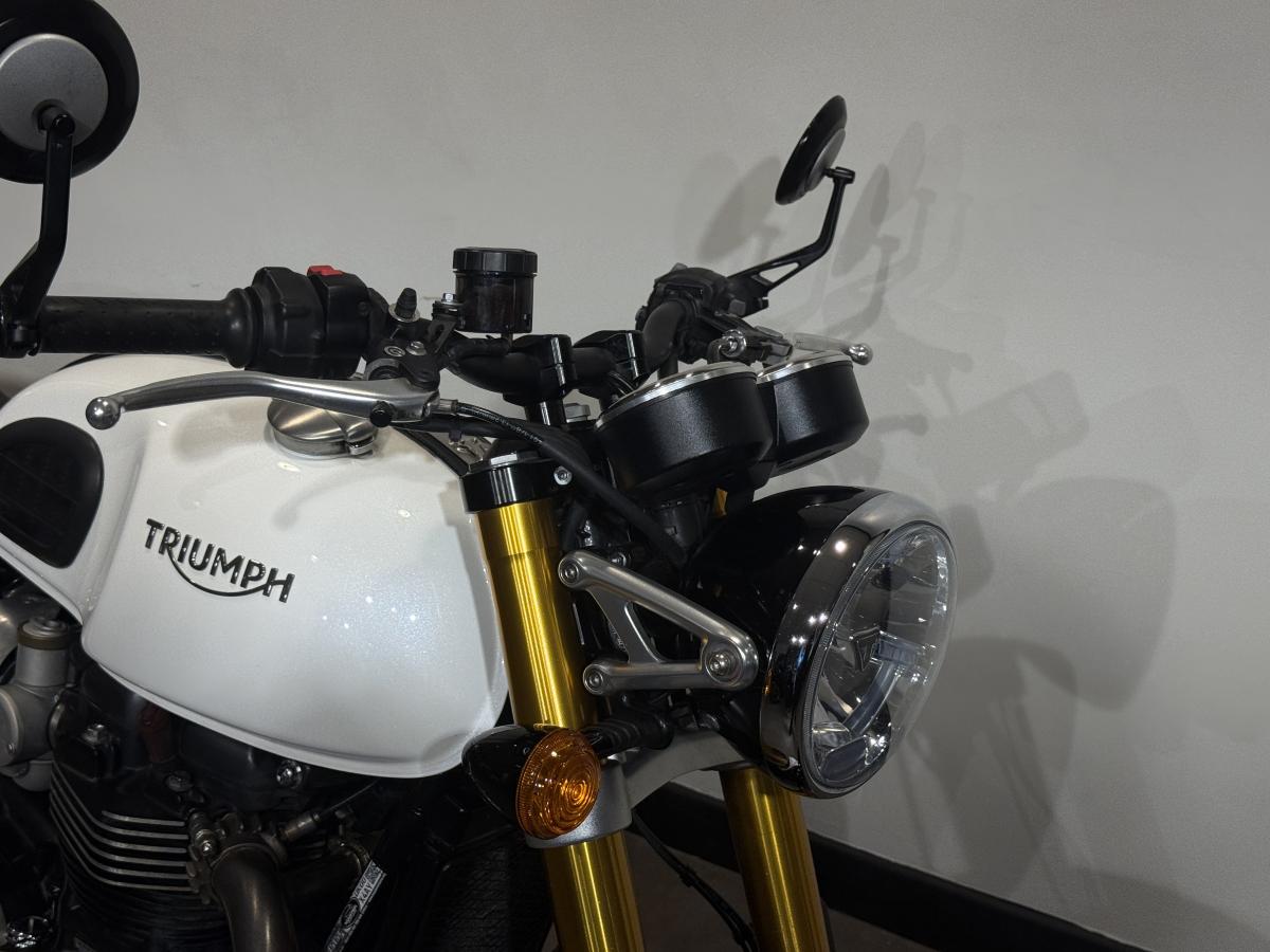 11477
